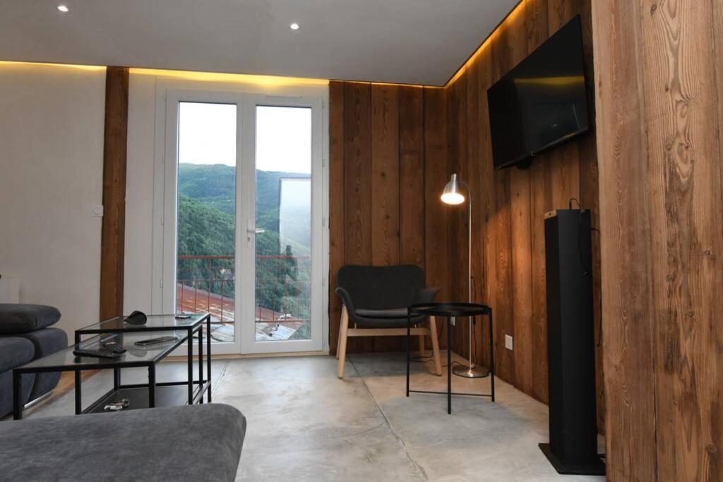 Logement Renove Avec Vue Panoramique La Saussaz Eksteriør billede